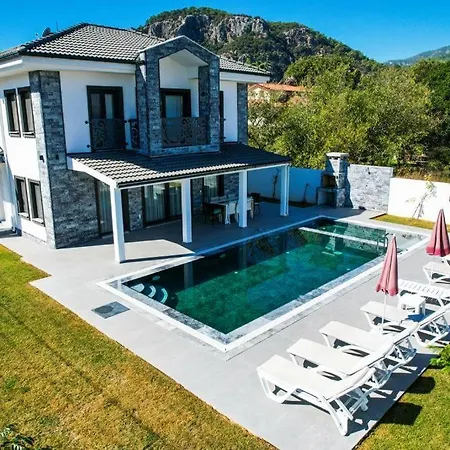 Dalyan Emirhan Villa *