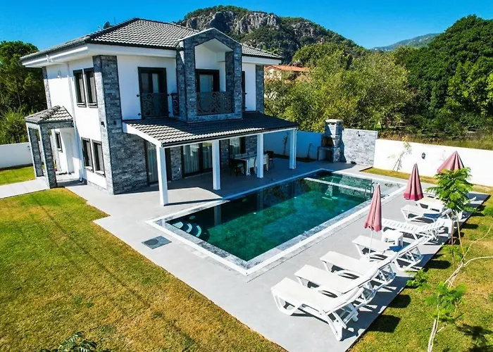 Dalyan Emirhan Villa *